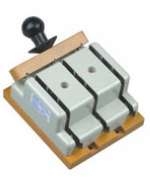 HD11B和HS11B系列單投和雙投保護(hù)型刀開關(guān)